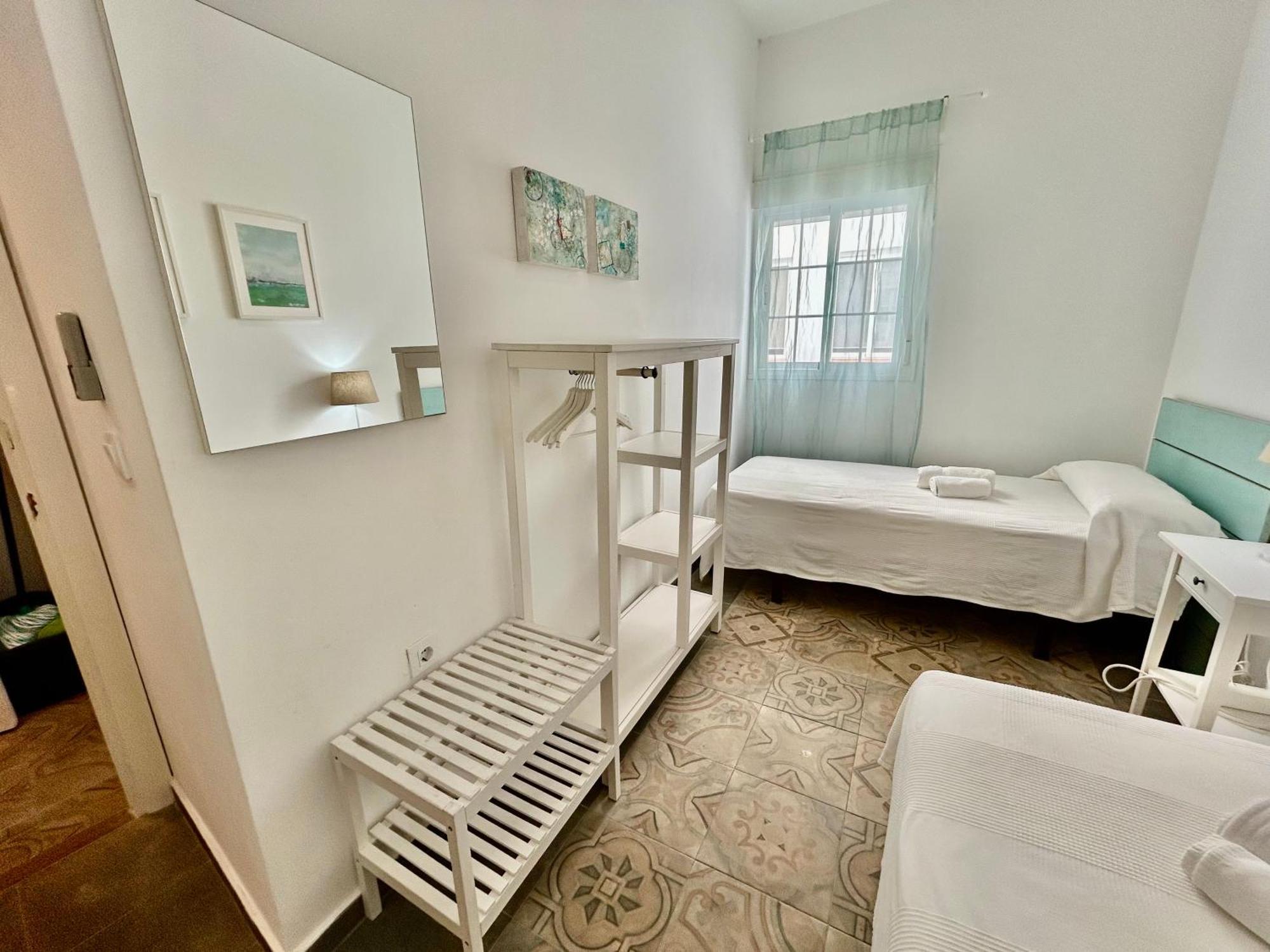 Appartement Acogedor 8pax 4bdr 2bth - Cozyhomesevilla1