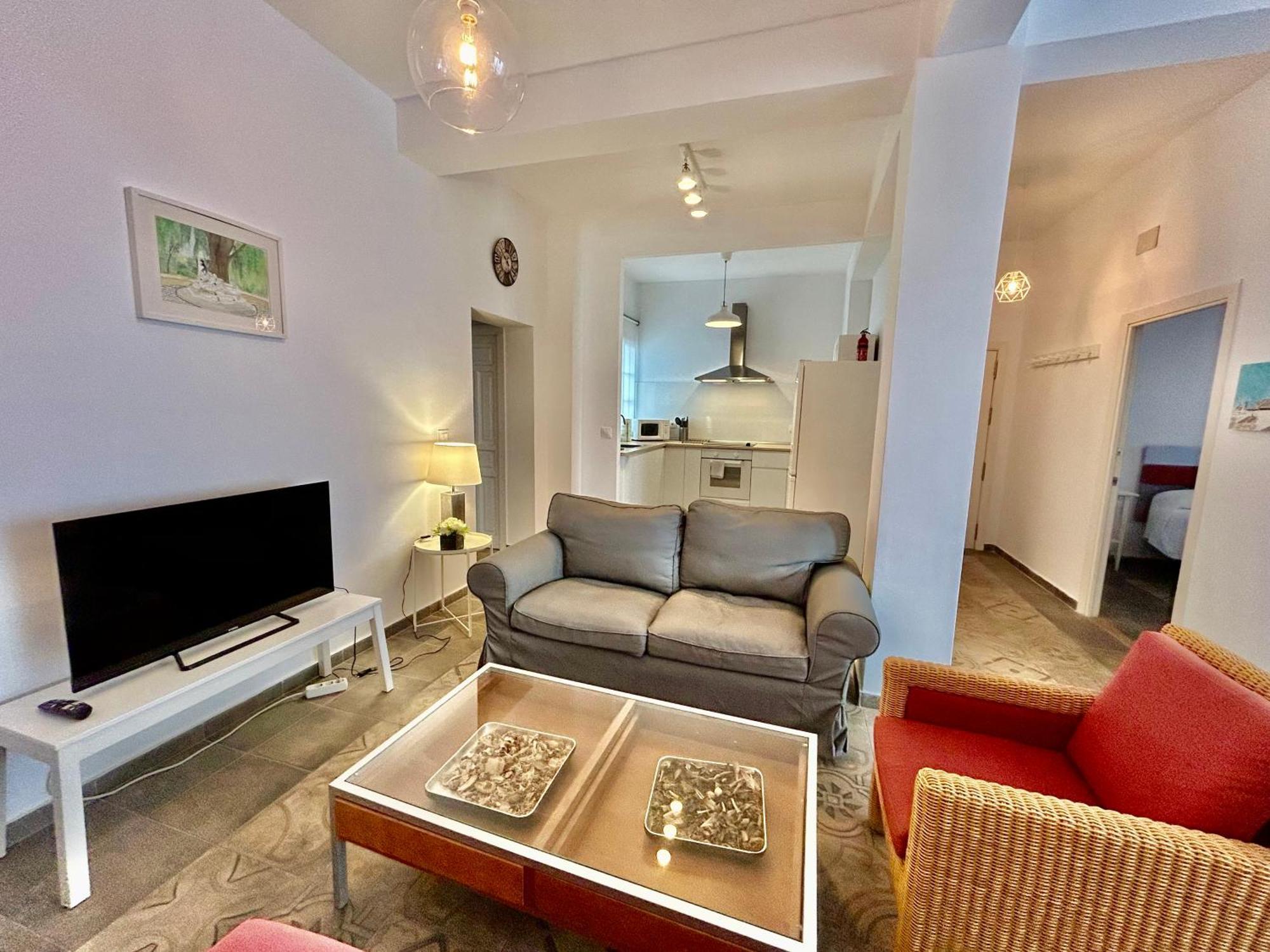 Acogedor 8pax 4bdr 2bth - Cozyhomesevilla1 Appartement