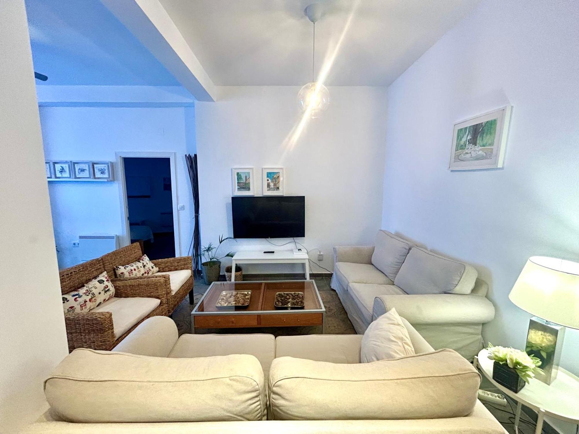 Acogedor 8pax 4bdr 2bth - Cozyhomesevilla1 Appartement *